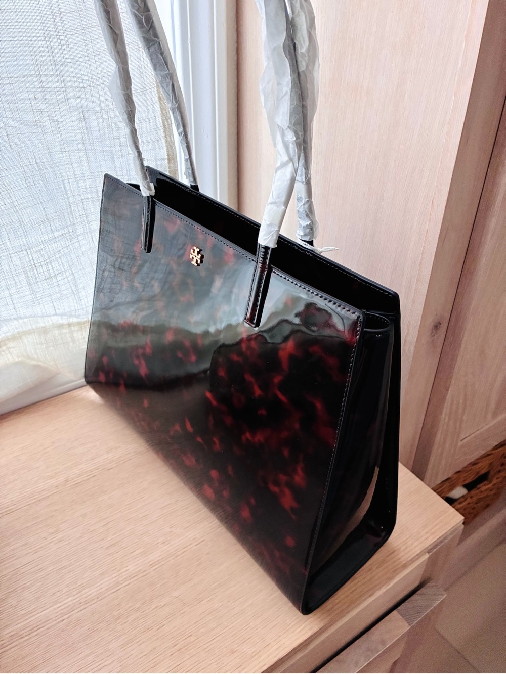 NWTš¢Tory Burch Emerson Tortoise Patent Leather Work Zip Tote 165968 Brown Jelly - Picture 8 of 10